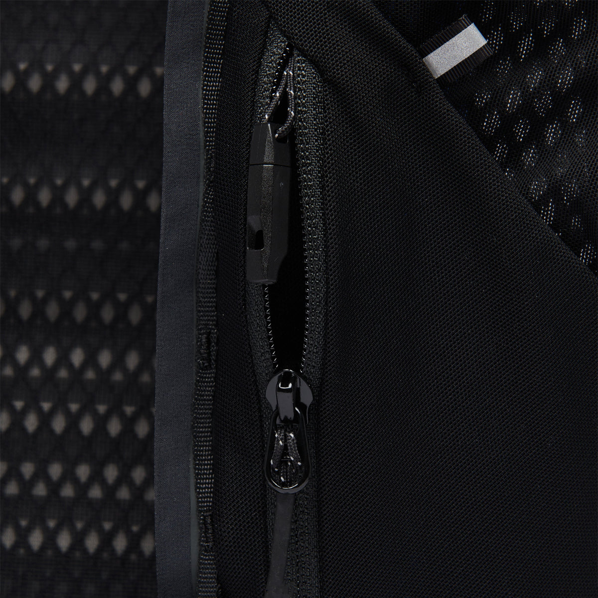 Distance 22 Backpack - Past Season